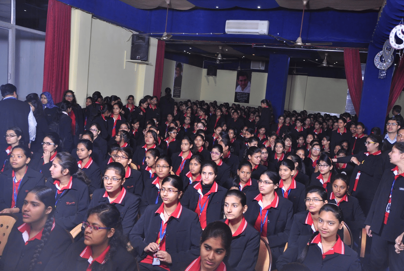 Biyani Girls College Jaipur Croded photo 5